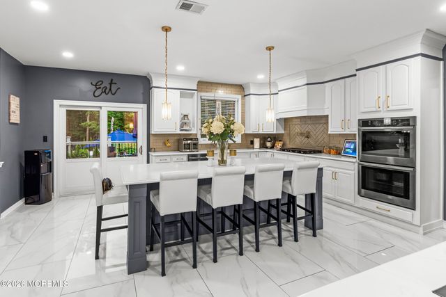 10 Altori Court, Little Egg Harbor, NJ 08087