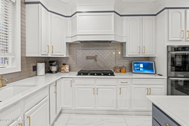 10 Altori Court, Little Egg Harbor, NJ 08087