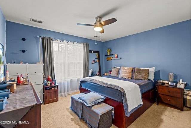 10 Altori Court, Little Egg Harbor, NJ 08087