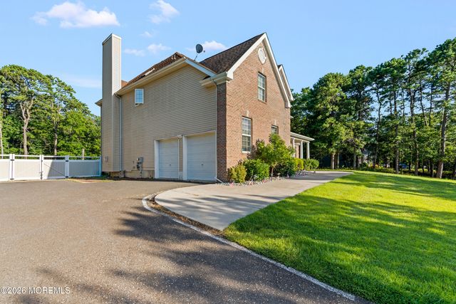 10 Altori Court, Little Egg Harbor, NJ 08087