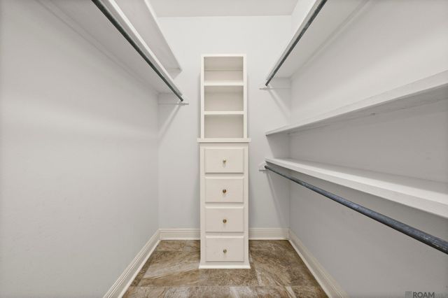 5802 Highland, Baton Rouge, LA 70808