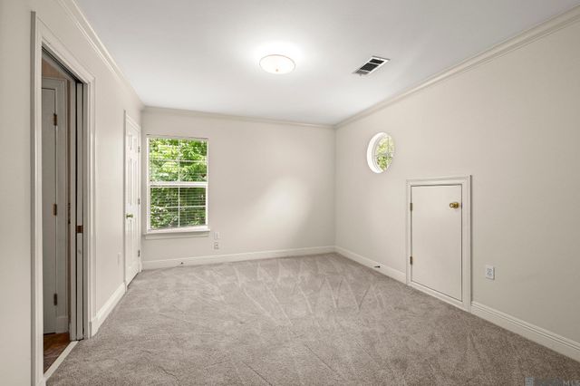 5802 Highland, Baton Rouge, LA 70808