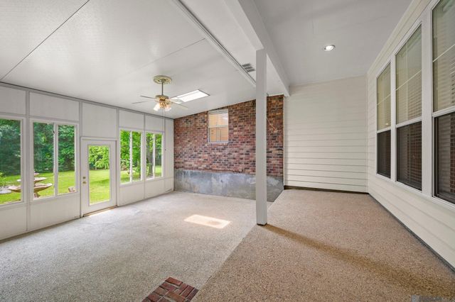 5802 Highland, Baton Rouge, LA 70808