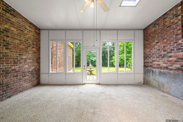 5802 Highland, Baton Rouge, LA 70808