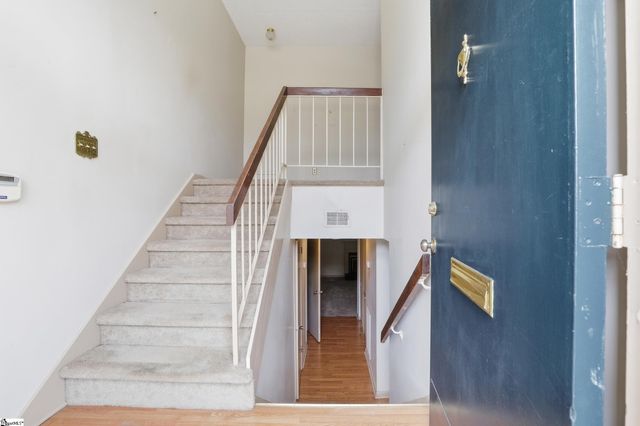 32 Briarglen Place, Greenville, SC 29615