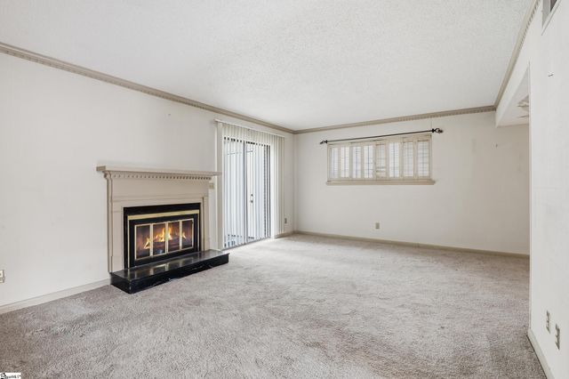 32 Briarglen Place, Greenville, SC 29615