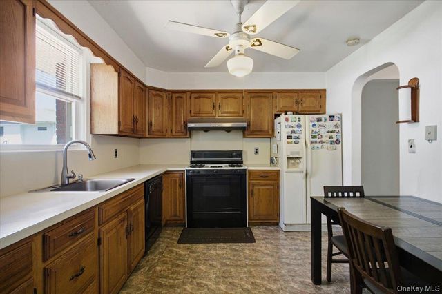 351 Grandview Boulevard, Yonkers, NY 10710