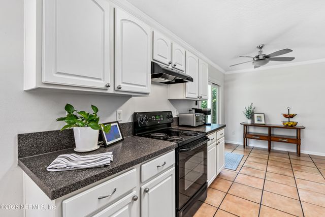1586 HARVEST COVE Drive, Middleburg, FL 32068