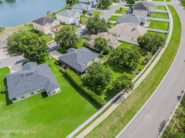 1586 HARVEST COVE Drive, Middleburg, FL 32068