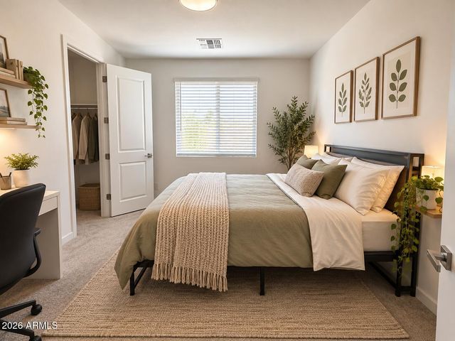 2430 W ROWEL Road, Phoenix, AZ 85085