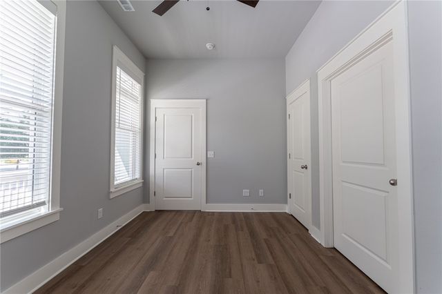 354 E 10th Street, Fayetteville, AR 72701