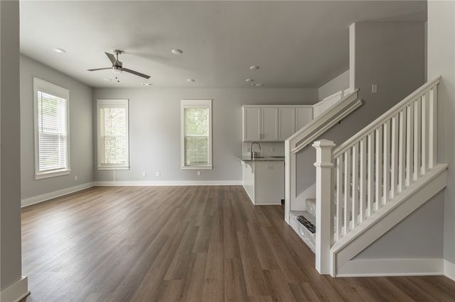 354 E 10th Street, Fayetteville, AR 72701