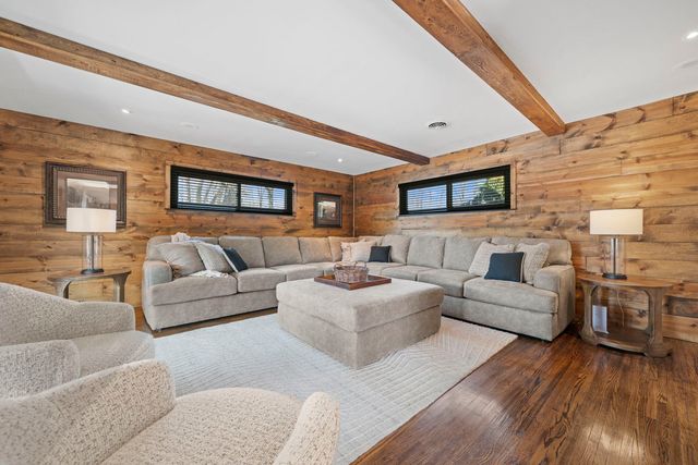 10707 N IL RT 2, Rockford, IL 61102