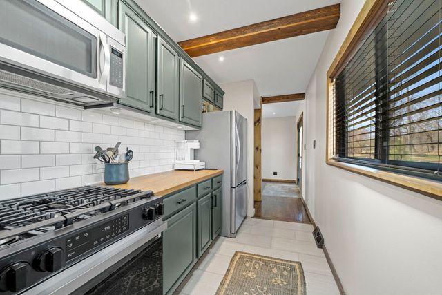10707 N IL RT 2, Rockford, IL 61102