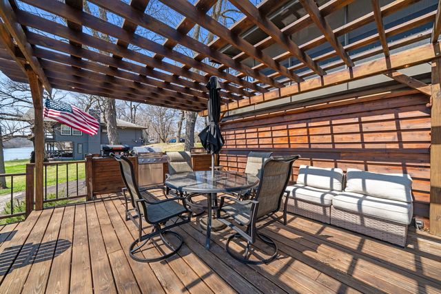 10707 N IL RT 2, Rockford, IL 61102