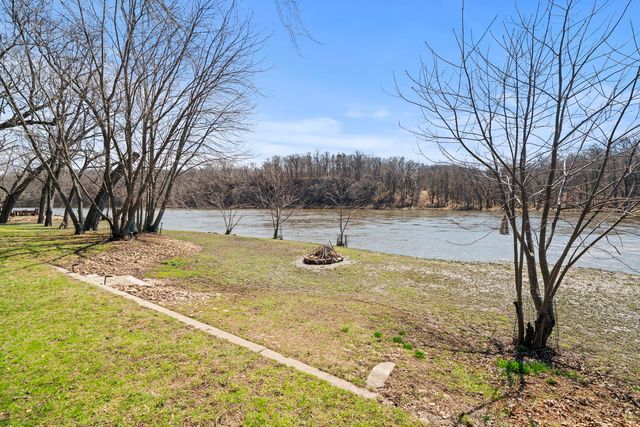 10707 N IL RT 2, Rockford, IL 61102