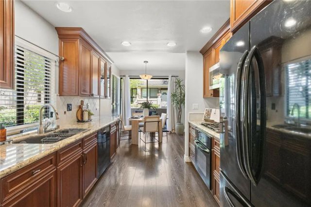 5722 E Stillwater 85, Orange, CA 92869