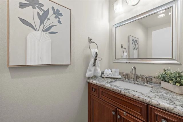 5722 E Stillwater 85, Orange, CA 92869