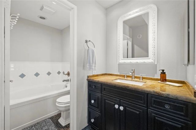 5722 E Stillwater 85, Orange, CA 92869