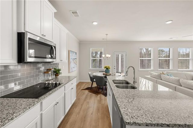 313 Cedar Hollow Drive, Conyers, GA 30094
