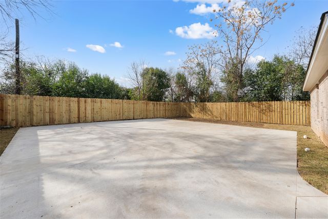 1126 N 11th Street, Waco, TX 76707