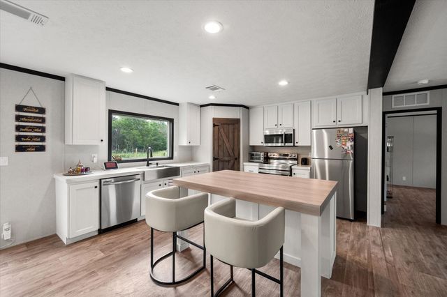 3896 NW County Road 3111, Purdon, TX 76679