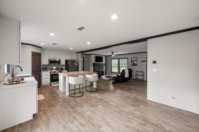 3896 NW County Road 3111, Purdon, TX 76679