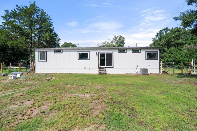 3896 NW County Road 3111, Purdon, TX 76679