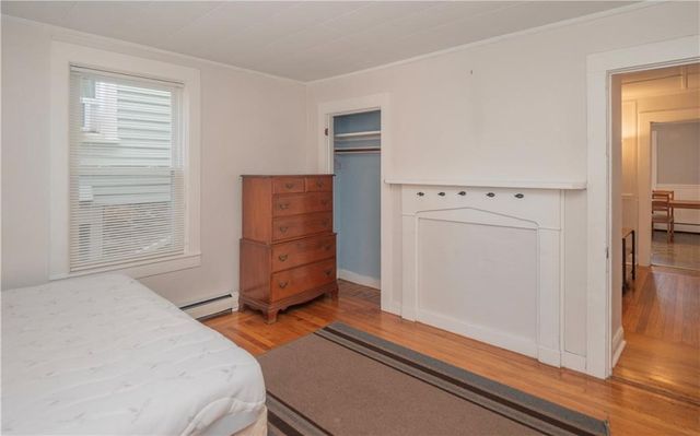 11 Young Street 1, Newport, RI 02840