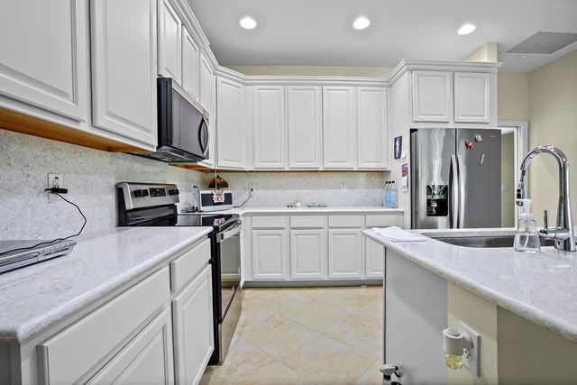 12842 SW Lake Fern Circle, Port St. Lucie, Port St Lucie, FL 34987