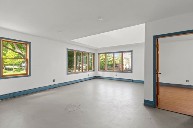 11 Emerald Avenue, Hampton, NH 03842