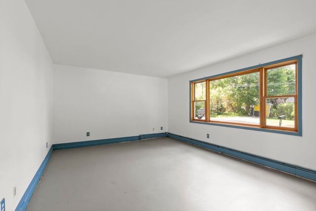 11 Emerald Avenue, Hampton, NH 03842