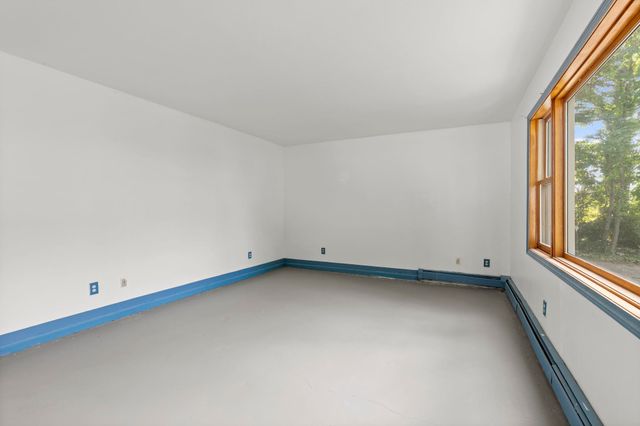 11 Emerald Avenue, Hampton, NH 03842