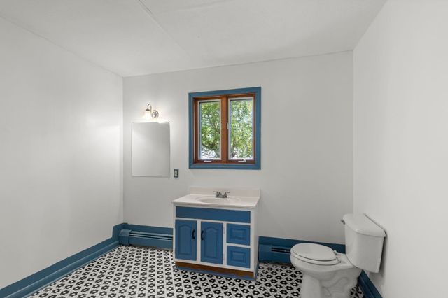 11 Emerald Avenue, Hampton, NH 03842