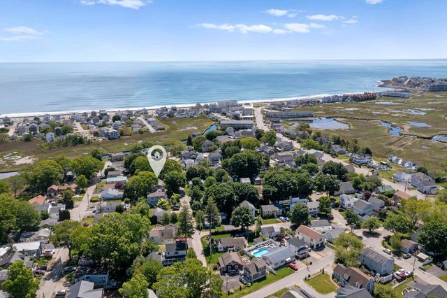11 Emerald Avenue, Hampton, NH 03842