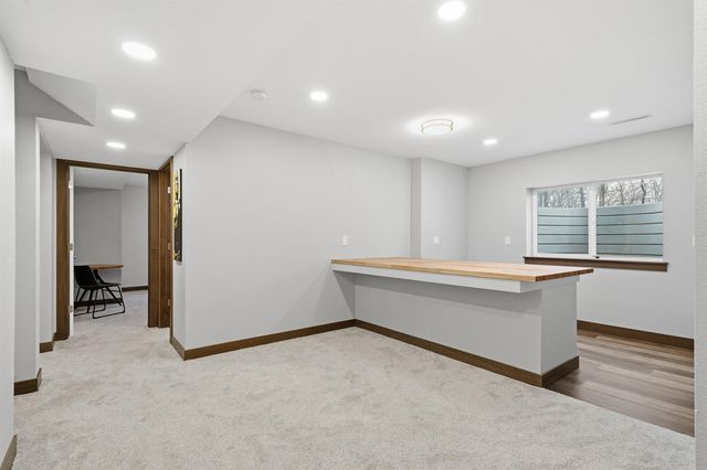 1205 Fran Street, Evansdale, IA 50707