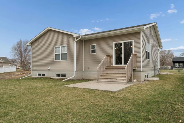 1205 Fran Street, Evansdale, IA 50707