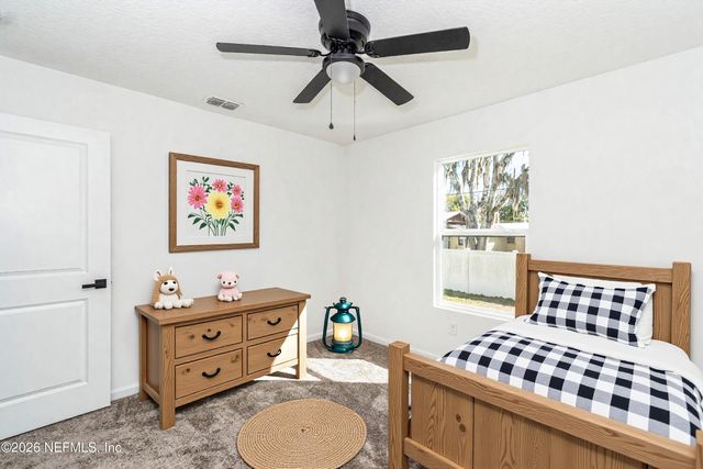 768 CONSTITUTION Place, Macclenny, FL 32063