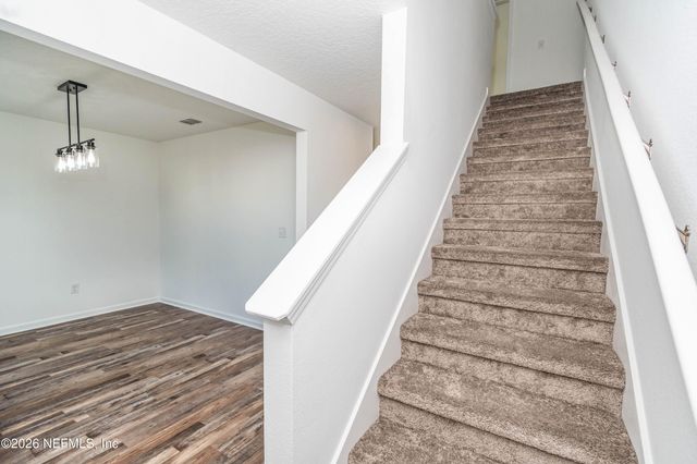 768 CONSTITUTION Place, Macclenny, FL 32063