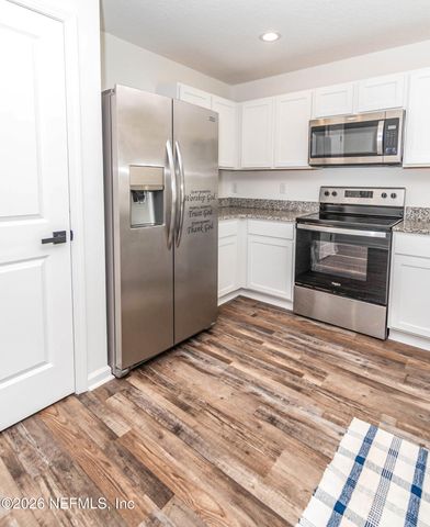 768 CONSTITUTION Place, Macclenny, FL 32063