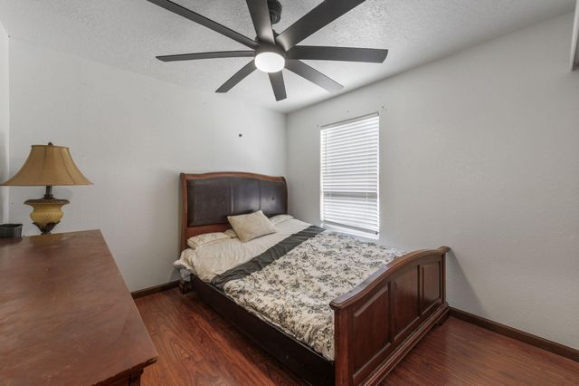 8600 Casa De Luz Court NW, Albuquerque, NM 87120