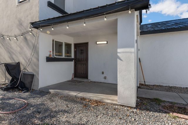 8600 Casa De Luz Court NW, Albuquerque, NM 87120