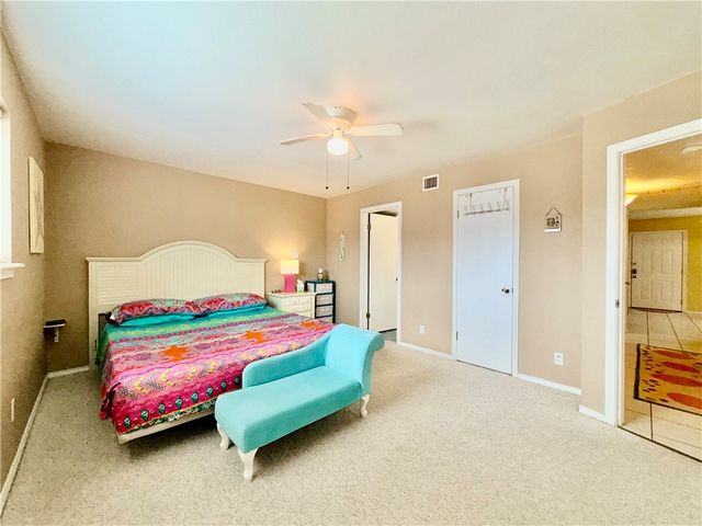 14921 Windward Dr 104, Corpus Christi, TX 78418