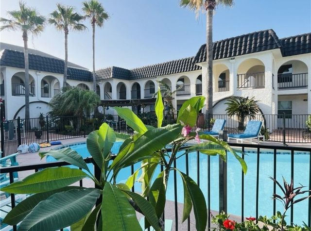 14921 Windward Dr 104, Corpus Christi, TX 78418