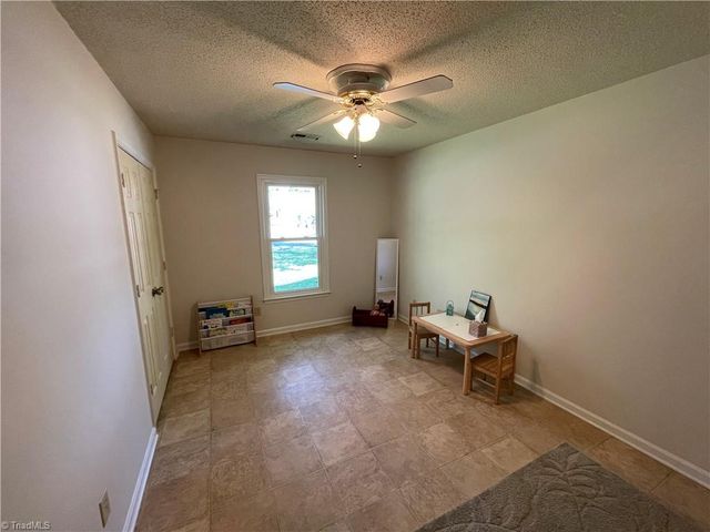 4507 Eagle Rock Road, Greensboro, NC 27410