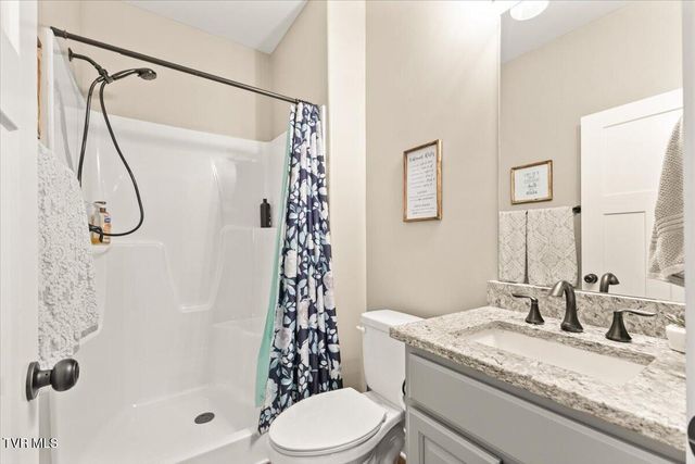 433 Boulder Court, Johnson City, TN 37615