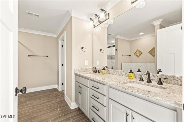 433 Boulder Court, Johnson City, TN 37615