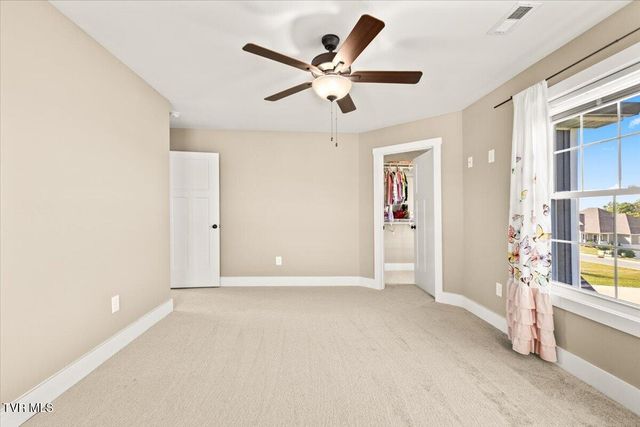433 Boulder Court, Johnson City, TN 37615