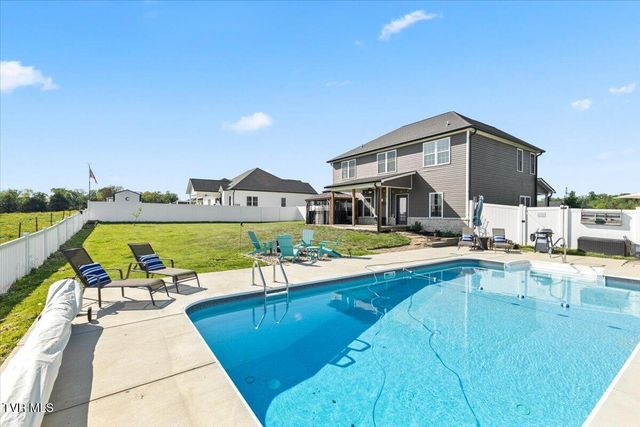 433 Boulder Court, Johnson City, TN 37615