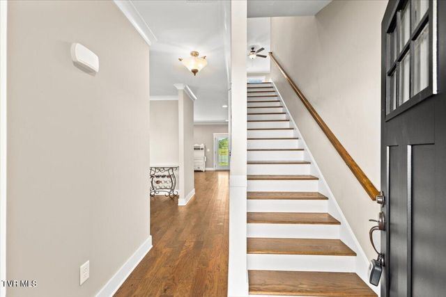433 Boulder Court, Johnson City, TN 37615